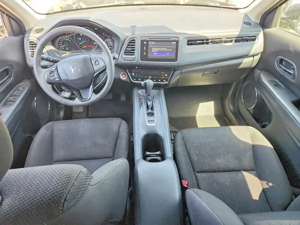 3CZRU5H52JG703843 2018 HONDA HR-V - Image 8