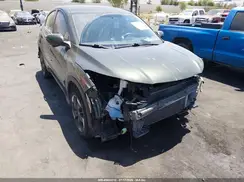 3CZRU5H52JG705463 2018 HONDA HR-V