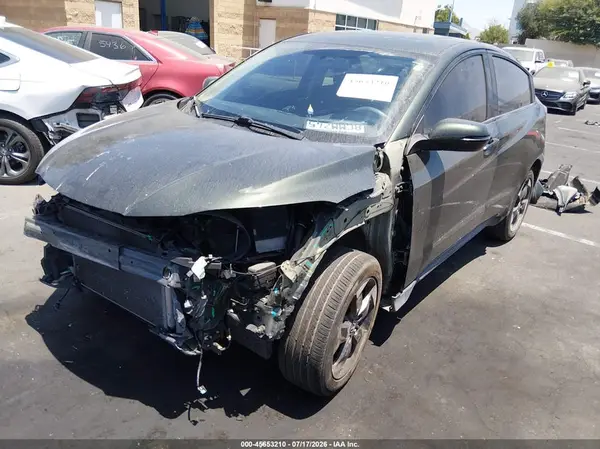 3CZRU5H52JG705463 2018 HONDA HR-V - Image 2