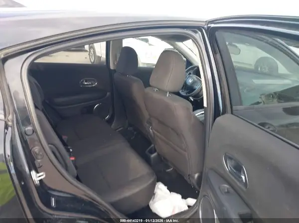3CZRU5H52JM710003 2018 HONDA HR-V - Image 8