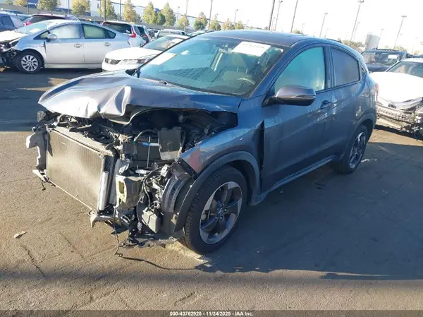 3CZRU5H52JM712382 2018 HONDA HR-V - Image 2