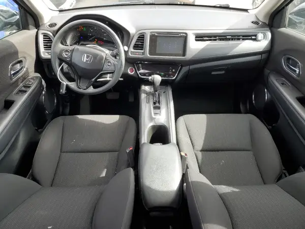 3CZRU5H52JM713872 2018 HONDA HR-V - Image 8
