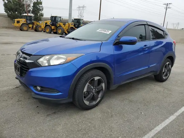 3CZRU5H52JM715864 2018 HONDA HR-V - Image 1
