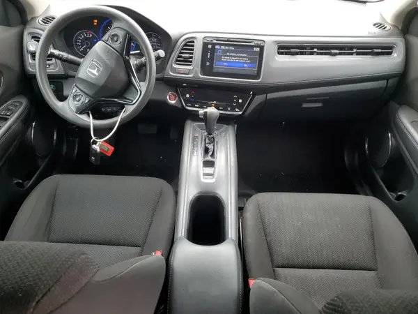 3CZRU5H52JM715864 2018 HONDA HR-V - Image 8