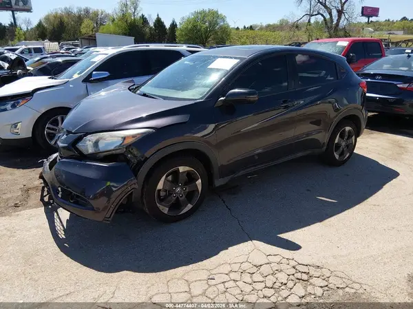 3CZRU5H52JM716027 2018 HONDA HR-V - Image 2