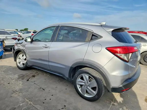 3CZRU5H52KM704932 2019 HONDA HR-V - Image 2