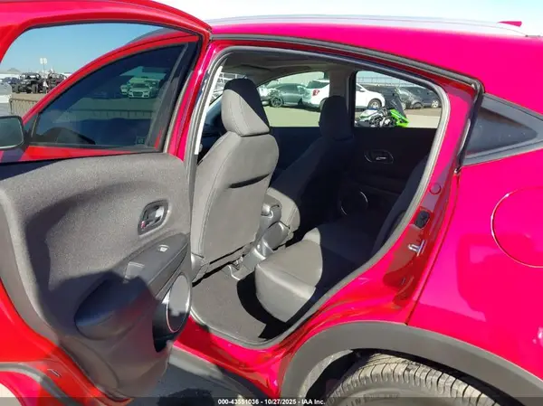 3CZRU5H52KM706146 2019 HONDA HR-V - Image 8