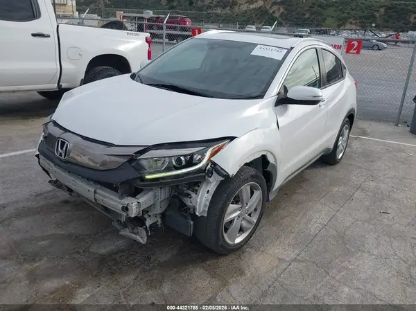 3CZRU5H52KM708916 2019 HONDA HR-V - Image 2