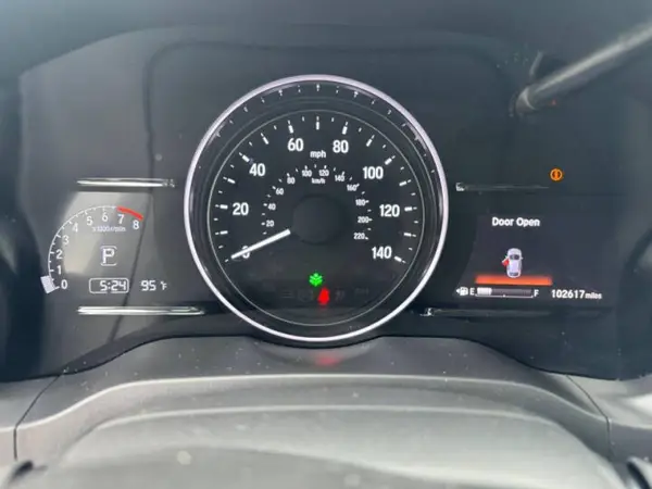3CZRU5H52KM714XXX 2019 HONDA HR-V - Image 8