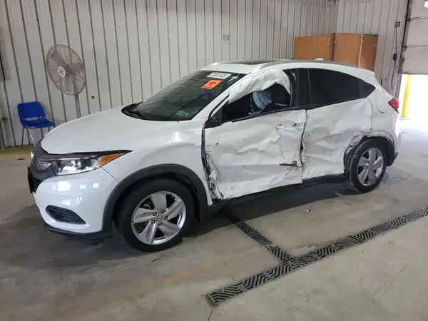 3CZRU5H52KM716885 2019 HONDA HR-V - Image 1