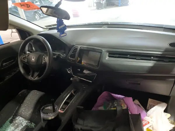 3CZRU5H52KM716885 2019 HONDA HR-V - Image 8
