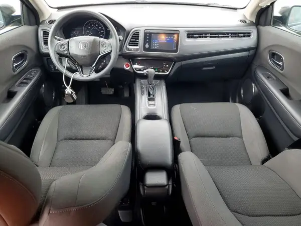 3CZRU5H52KM717955 2019 HONDA HR-V - Image 8