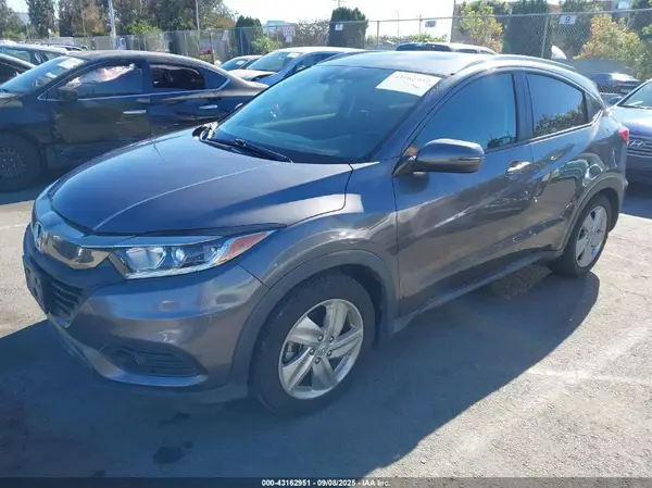 3CZRU5H52KM723402 2019 HONDA HR-V - Image 2