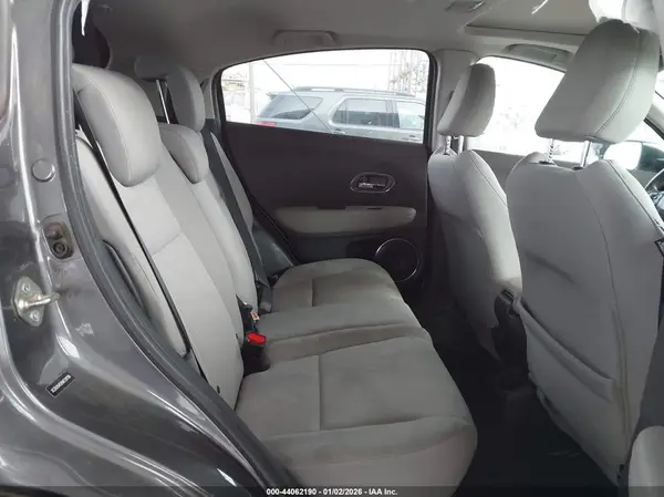 3CZRU5H52KM729796 2019 HONDA HR-V - Image 8
