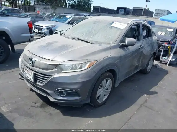 3CZRU5H52KM729801 2019 HONDA HR-V - Image 2