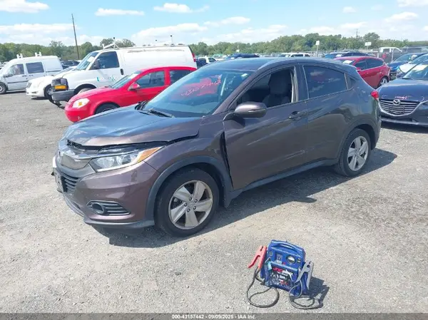 3CZRU5H52KM729961 2019 HONDA HR-V - Image 2
