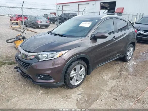 3CZRU5H52LM700932 2020 HONDA HR-V - Image 2