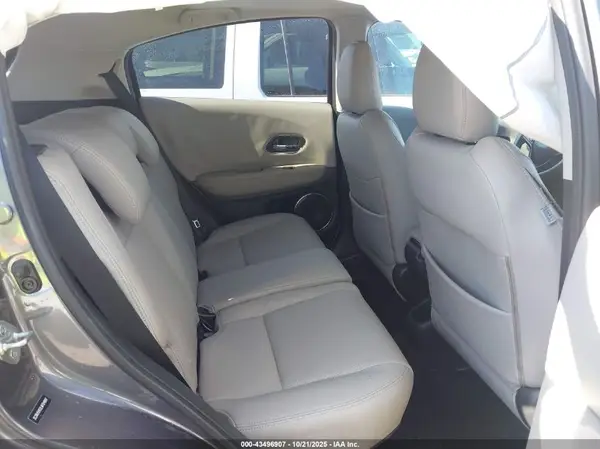 3CZRU5H52LM704897 2020 HONDA HR-V - Image 8