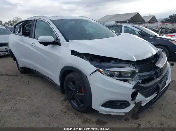 3CZRU5H52LM713941 2020 HONDA HR-V - Image 1