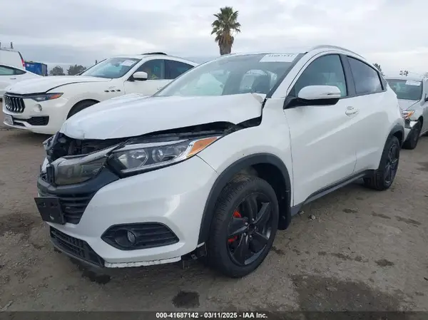 3CZRU5H52LM713941 2020 HONDA HR-V - Image 2