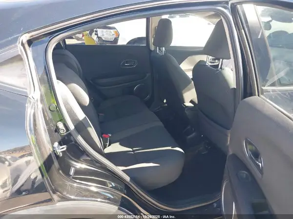 3CZRU5H52LM715625 2020 HONDA HR-V - Image 8