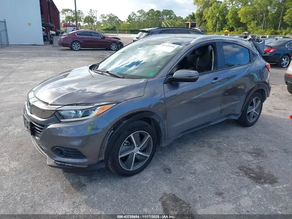 3CZRU5H52MM703671 2021 HONDA HR-V - Image 2