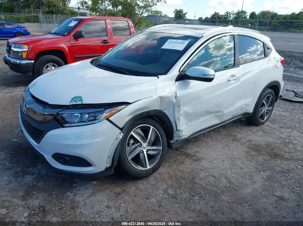 3CZRU5H52MM707543 2021 HONDA HR-V - Image 2