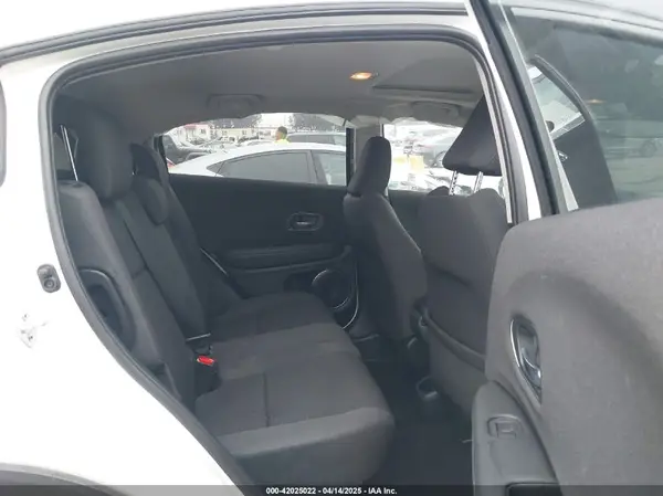 3CZRU5H52MM710538 2021 HONDA HR-V - Image 8