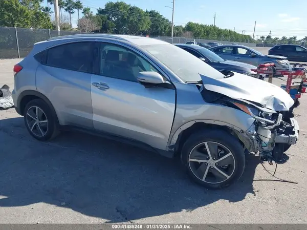 3CZRU5H52NM727566 2022 HONDA HR-V - Image 1