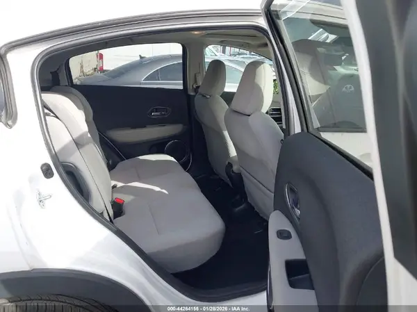 3CZRU5H52NM738194 2022 HONDA HR-V - Image 8