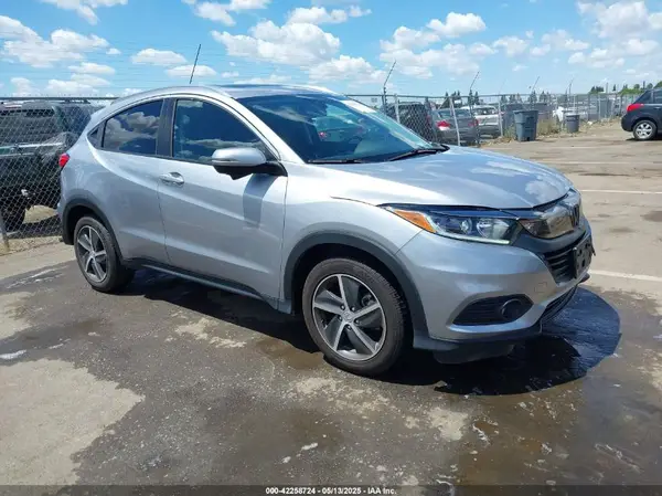 3CZRU5H52NM738776 2022 HONDA HR-V - Image 1