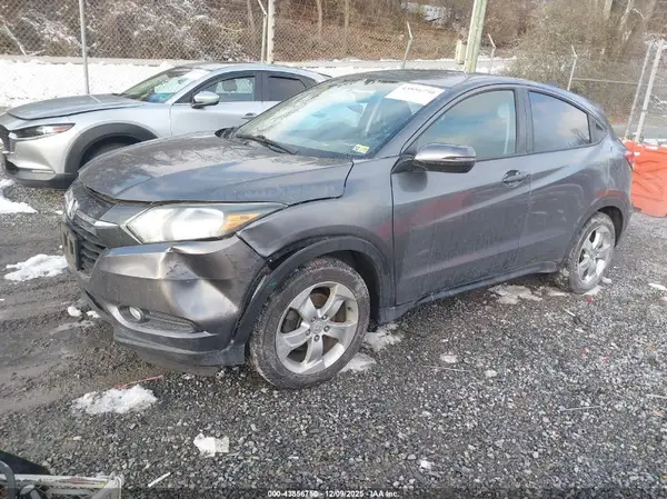 3CZRU5H53GM706776 2016 HONDA HR-V - Image 2