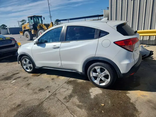 3CZRU5H53GM726235 2016 HONDA HR-V - Image 2