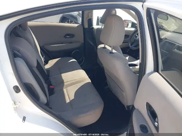 3CZRU5H53GM734321 2016 HONDA HR-V - Image 8