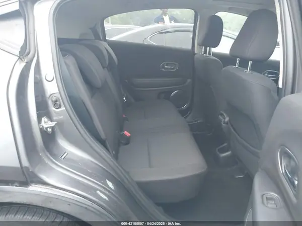 3CZRU5H53GM741141 2016 HONDA HR-V - Image 8