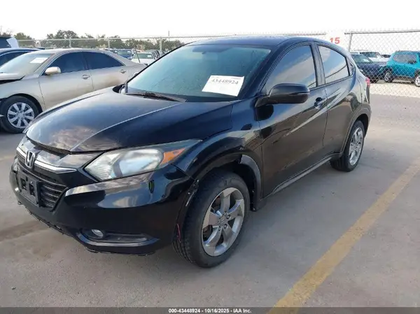 3CZRU5H53GM753337 2016 HONDA HR-V - Image 2