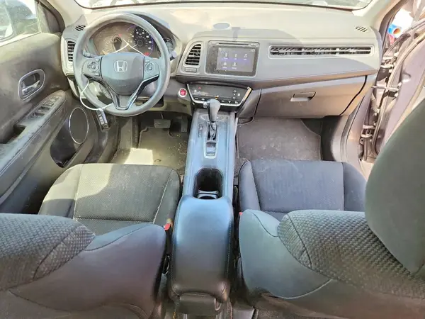 3CZRU5H53HG703618 2017 HONDA HR-V - Image 8