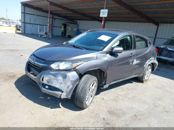3CZRU5H53HM706083 2017 HONDA HR-V - Image 2