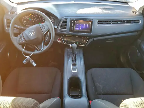 3CZRU5H53HM706228 2017 HONDA HR-V - Image 8