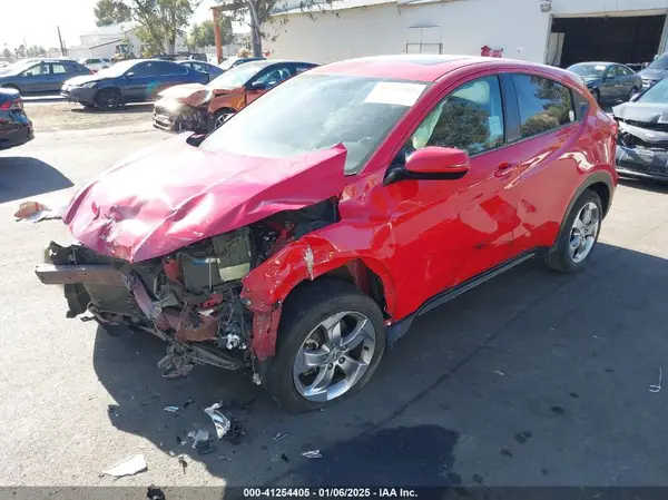 3CZRU5H53HM707203 2017 HONDA HR-V - Image 2