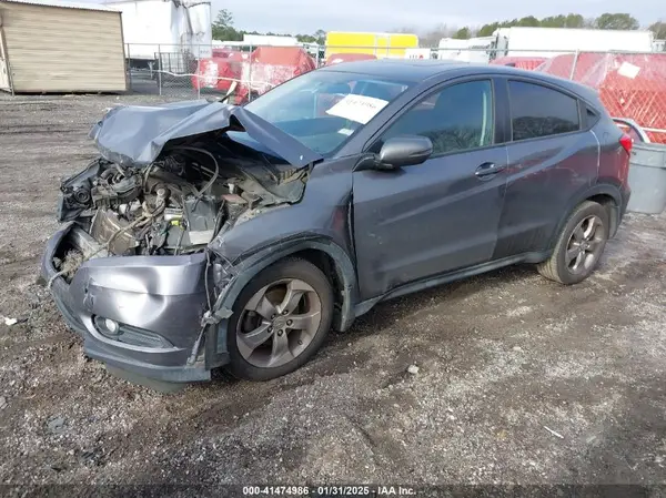 3CZRU5H53HM707671 2017 HONDA HR-V - Image 2