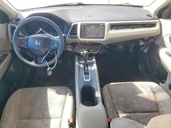 3CZRU5H53HM708027 2017 HONDA HR-V - Image 8