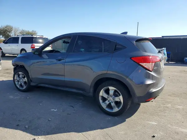 3CZRU5H53HM710182 2017 HONDA HR-V - Image 2
