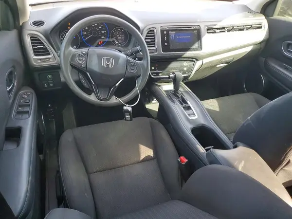 3CZRU5H53HM710182 2017 HONDA HR-V - Image 8