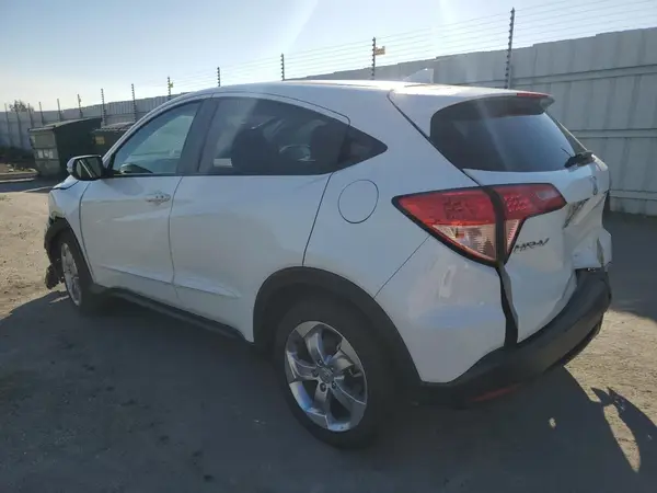 3CZRU5H53HM714605 2017 HONDA HR-V - Image 2