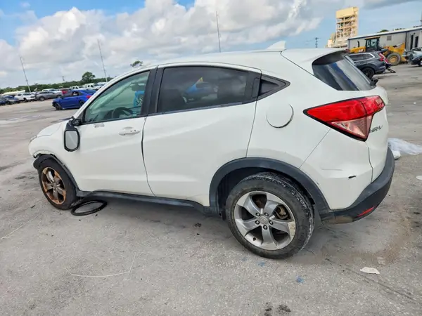 3CZRU5H53HM715270 2017 HONDA HR-V - Image 2