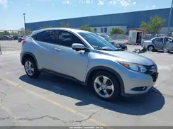 3CZRU5H53HM723398 2017 HONDA HR-V