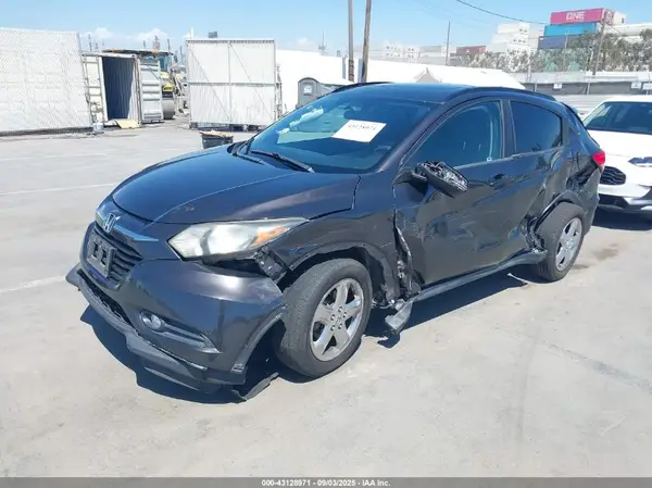 3CZRU5H53JG704712 2018 HONDA HR-V - Image 2