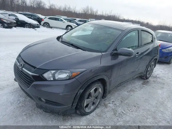 3CZRU5H53JM100532 2018 HONDA HR-V - Image 2