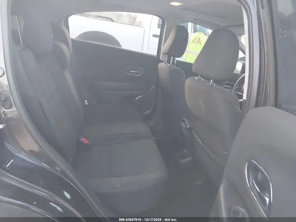 3CZRU5H53JM707093 2018 HONDA HR-V - Image 8